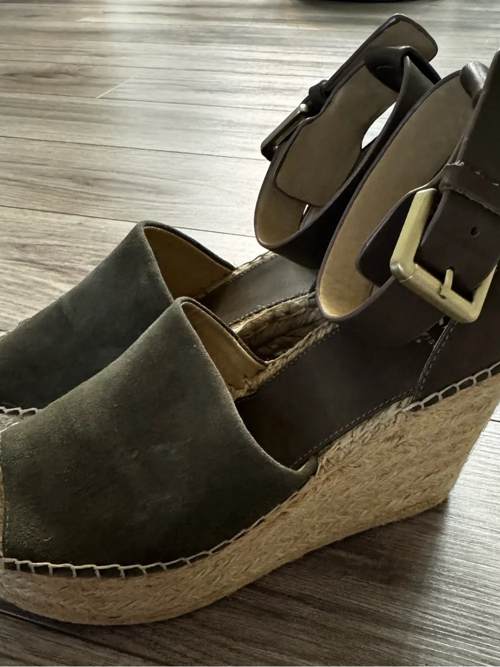 Marc Fisher suede upper